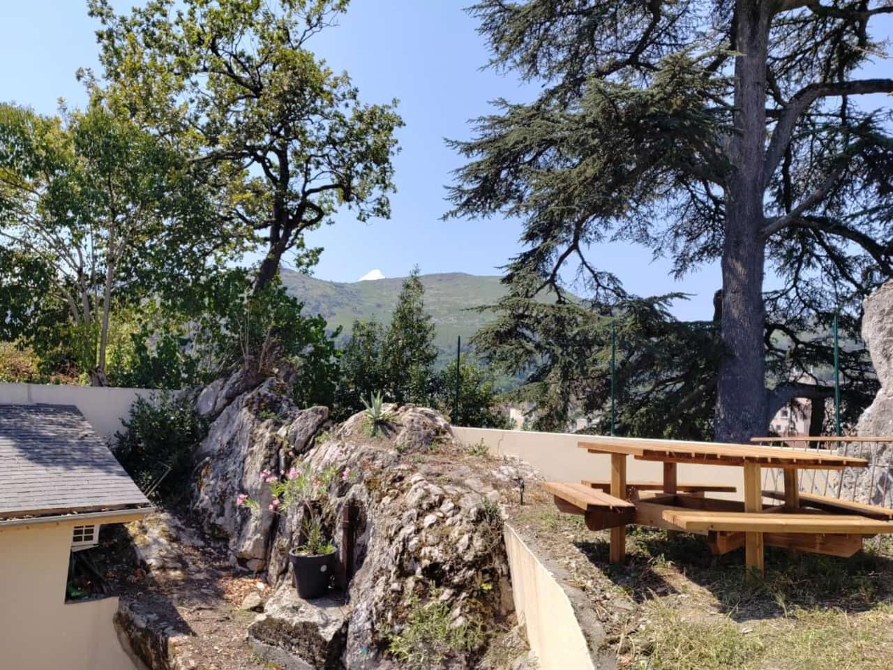 La Casa De Soto Villa Lourdes Bagian luar foto